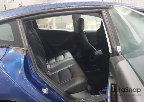 2021 Tesla Model 3 Long Range Dual Motor All-Wheel Drive z USA, uszkodzony, nr VIN 5YJ3E1EB5MF012926